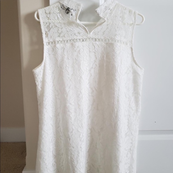 Lace shirt - Picture 2 of 3